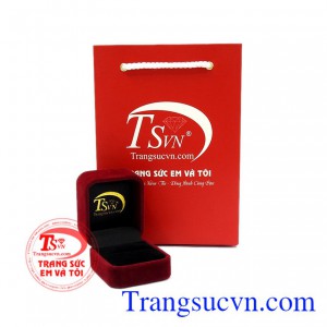 Sản phẩm được giao hàng toàn quốc.