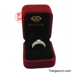 Sản phẩm được giao hàng toàn quốc.