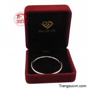 Sản phẩm được giao hàng toàn quốc.