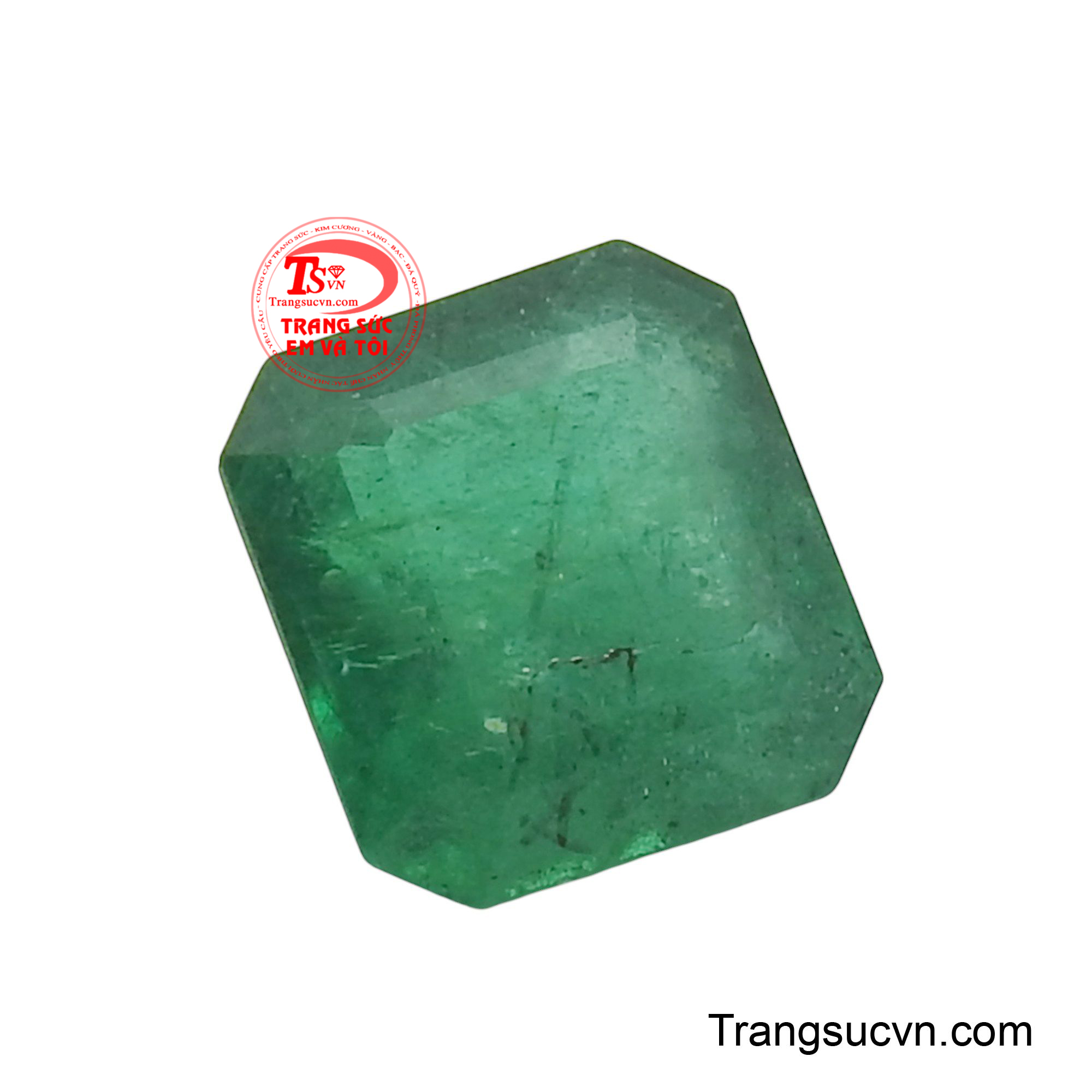 Viên đá này không chỉ mang đến vẻ đẹp cuốn hút mà còn được tin là có khả năng thu hút tài lộc, bình an và những cơ hội tốt đẹp cho người sở hữu.