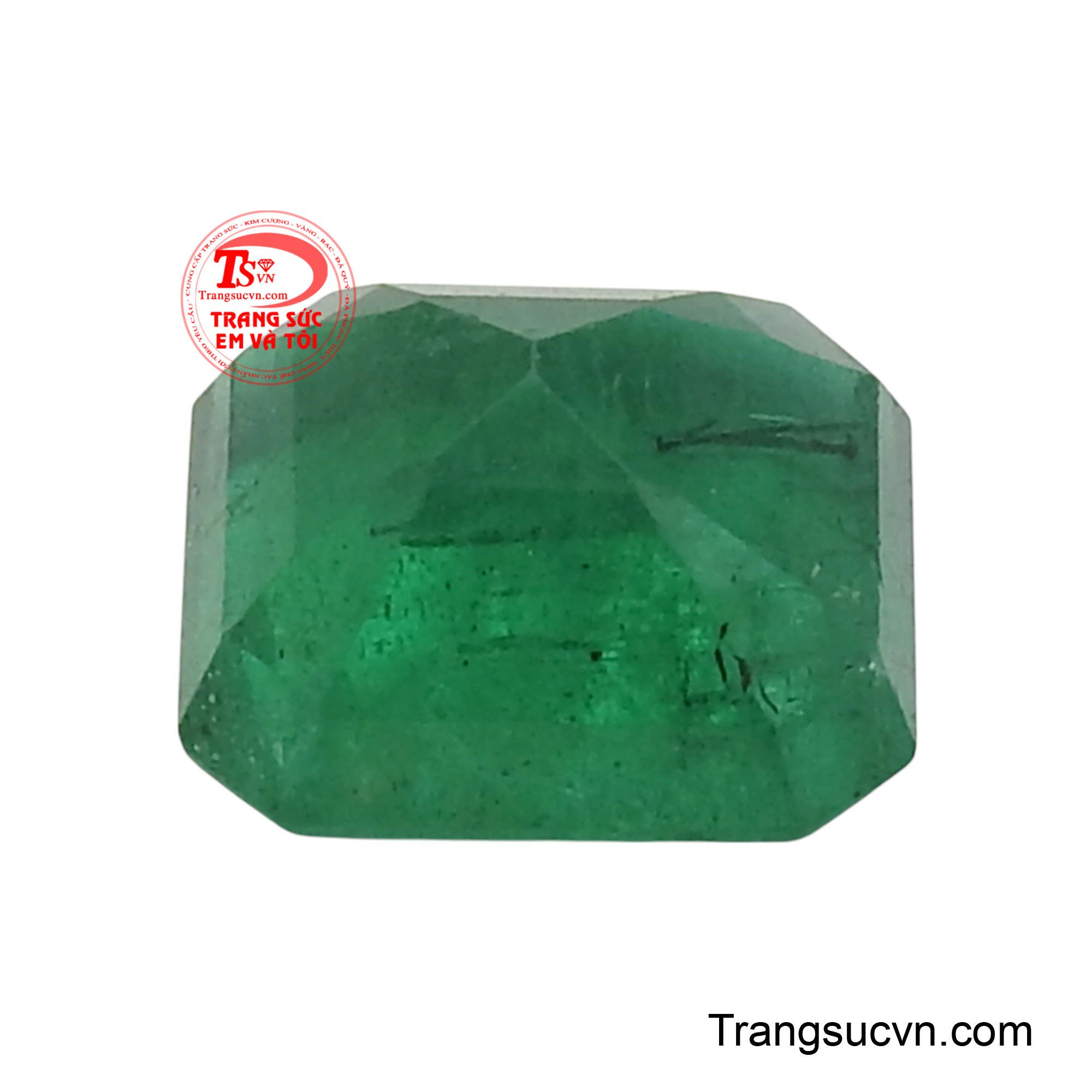 Mỗi viên Emerald là một lời chúc phúc, một lá bùa hộ mệnh, giúp khơi dậy nguồn năng lượng tích cực và dẫn lối đến những điều tốt lành.