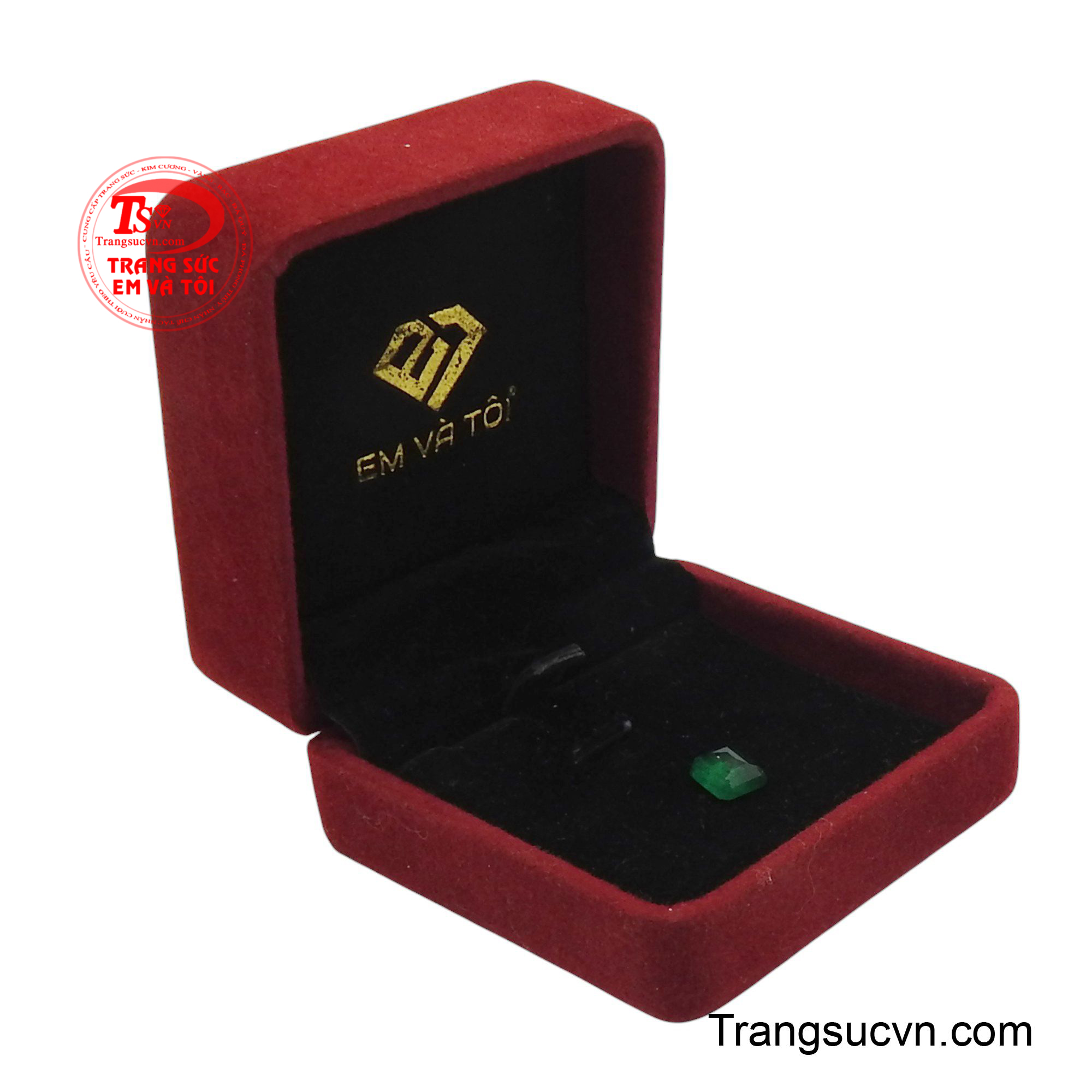 Sản phẩm được giao hàng toàn quốc.
