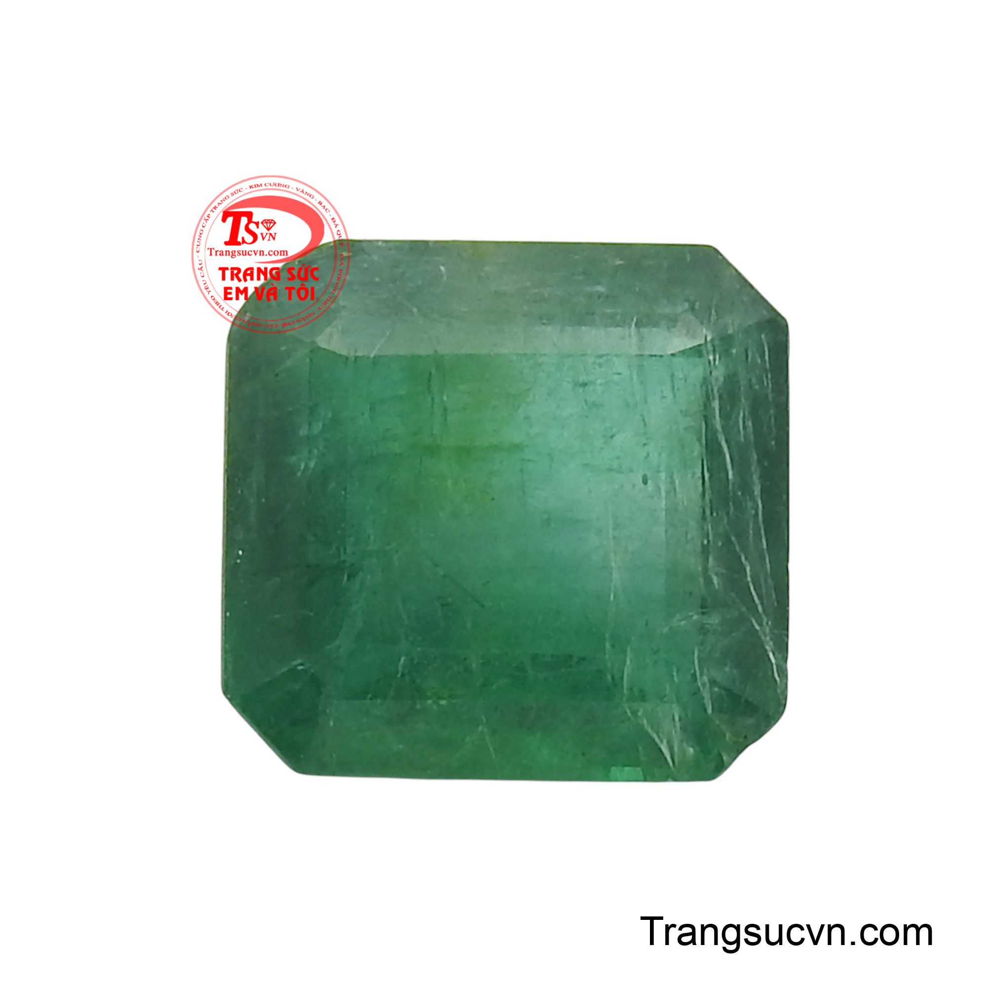 Emerald-viên ngọc mùa xuân với sắc xanh tràn đầy sức sống, biểu trưng cho mùa xuân – mùa của sự tái sinh và khởi đầu mới.