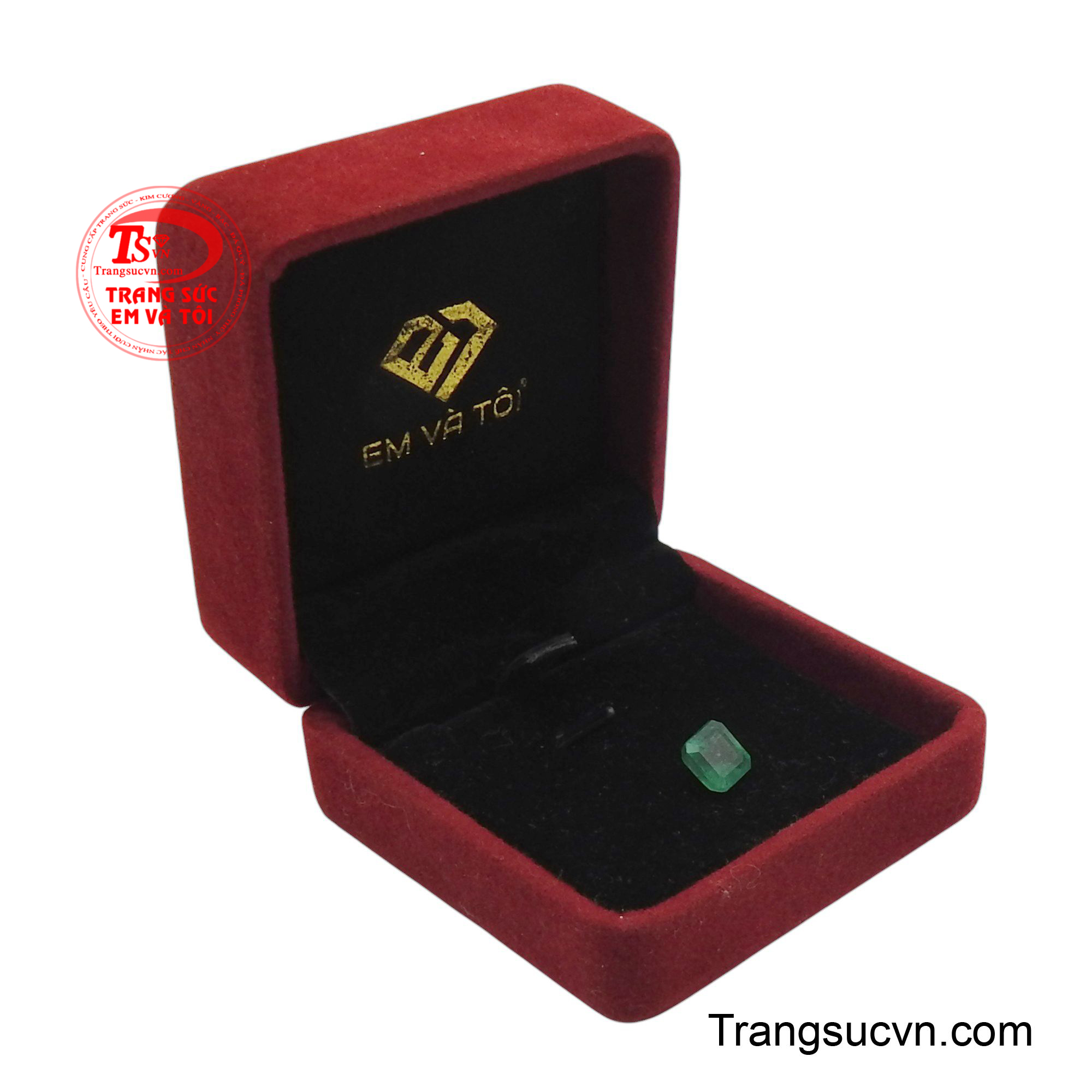 Sản phẩm được giao hàng toàn quốc.