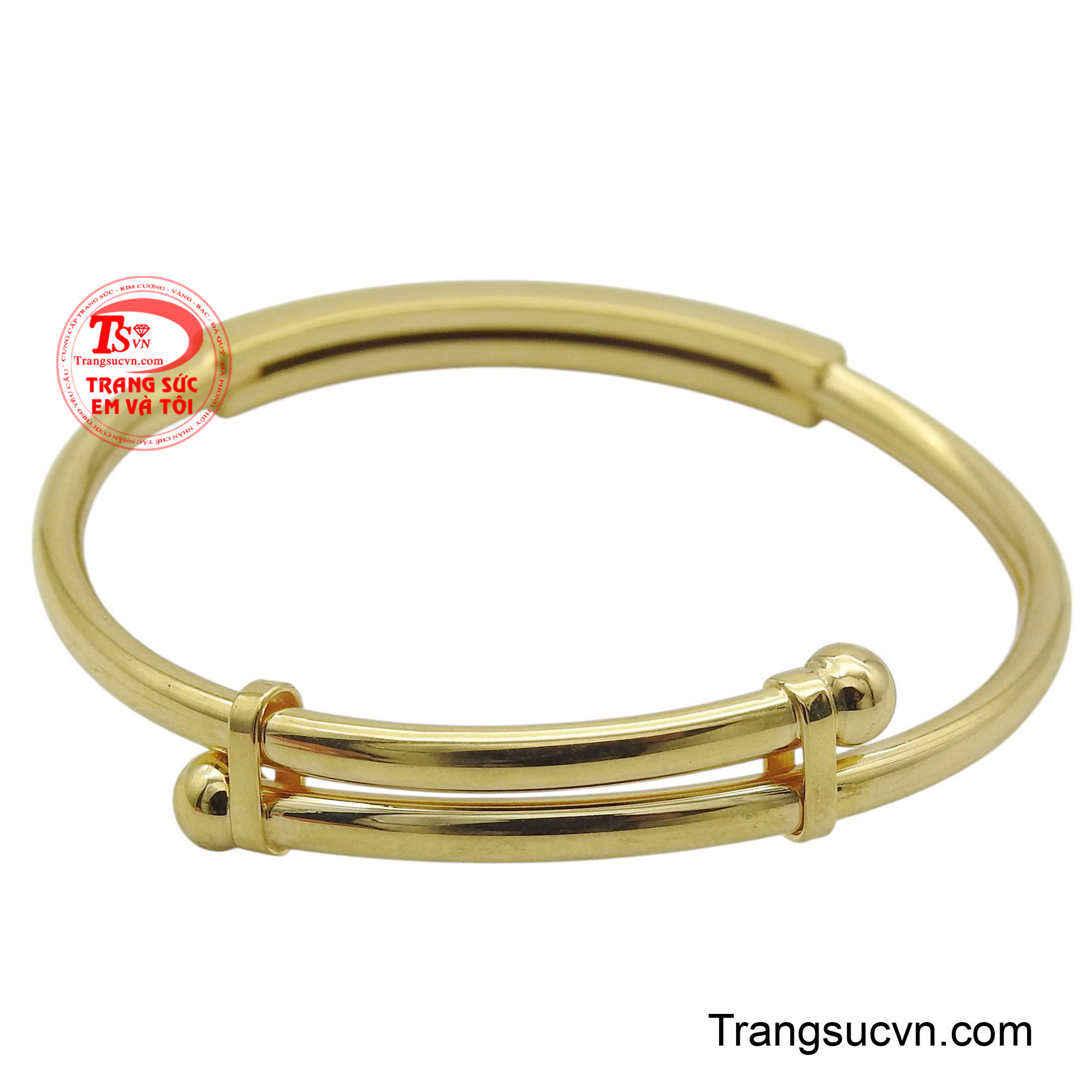 Phần giữa vòng tay có một bản dẹt đơn giản, tạo điểm nhấn tinh tế và dễ dàng điều chỉnh kích thước cho phù hợp với cổ tay của bé.