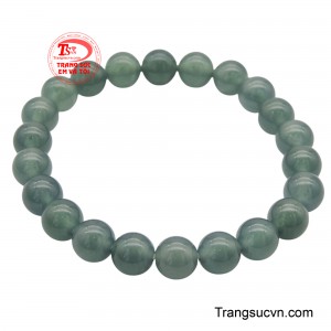 Chuỗi tay lam ngọc đẹp mang vẻ đẹp thanh tao và tinh khiết, được tạo thành từ những viên ngọc tròn trịa, đều đặn, với sắc xanh ngọc bích dịu mát. 
