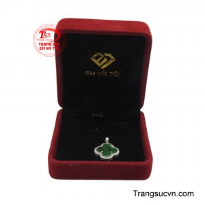 Sản phẩm được giao hàng toàn quốc.