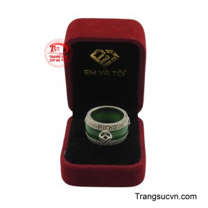 Sản phẩm được giao hàng toàn quốc.