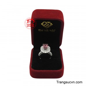 Sản phẩm được giao hàng toàn quốc.