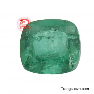 Viên Emerald mang năng lượng tích cực