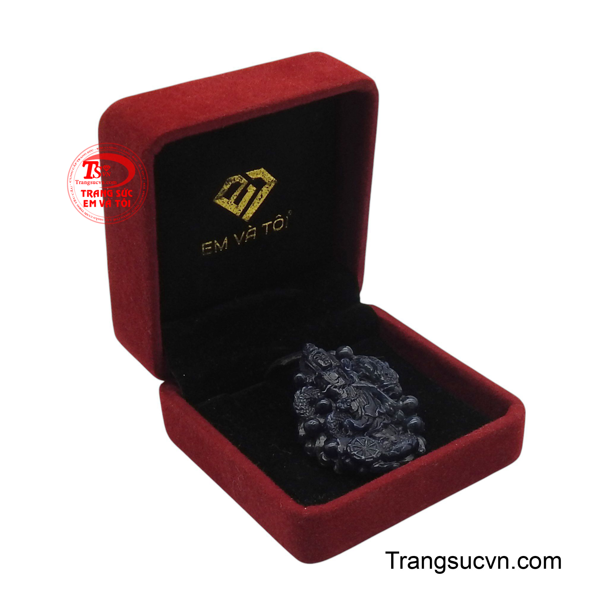 Sản phẩm được giao hàng toàn quốc.