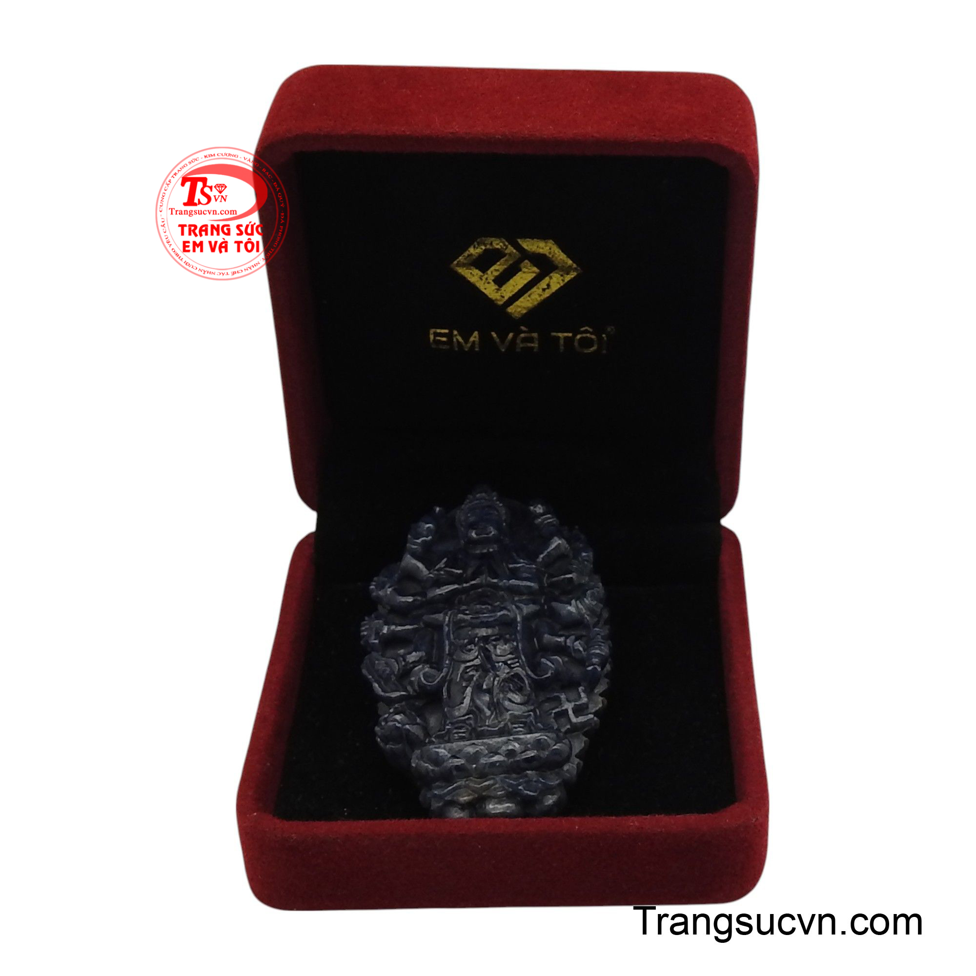 Sản phẩm được giao hàng toàn quốc.