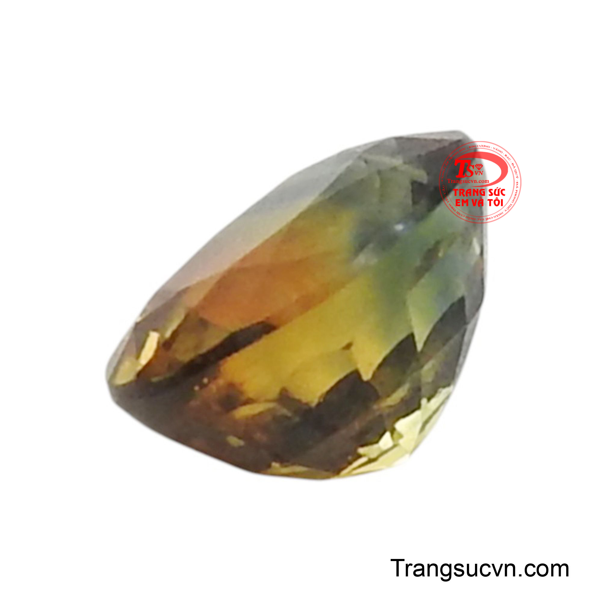 Chính vì vậy mà viên đá này rất phù hợp để làm món đồ trang sức mang trên người.