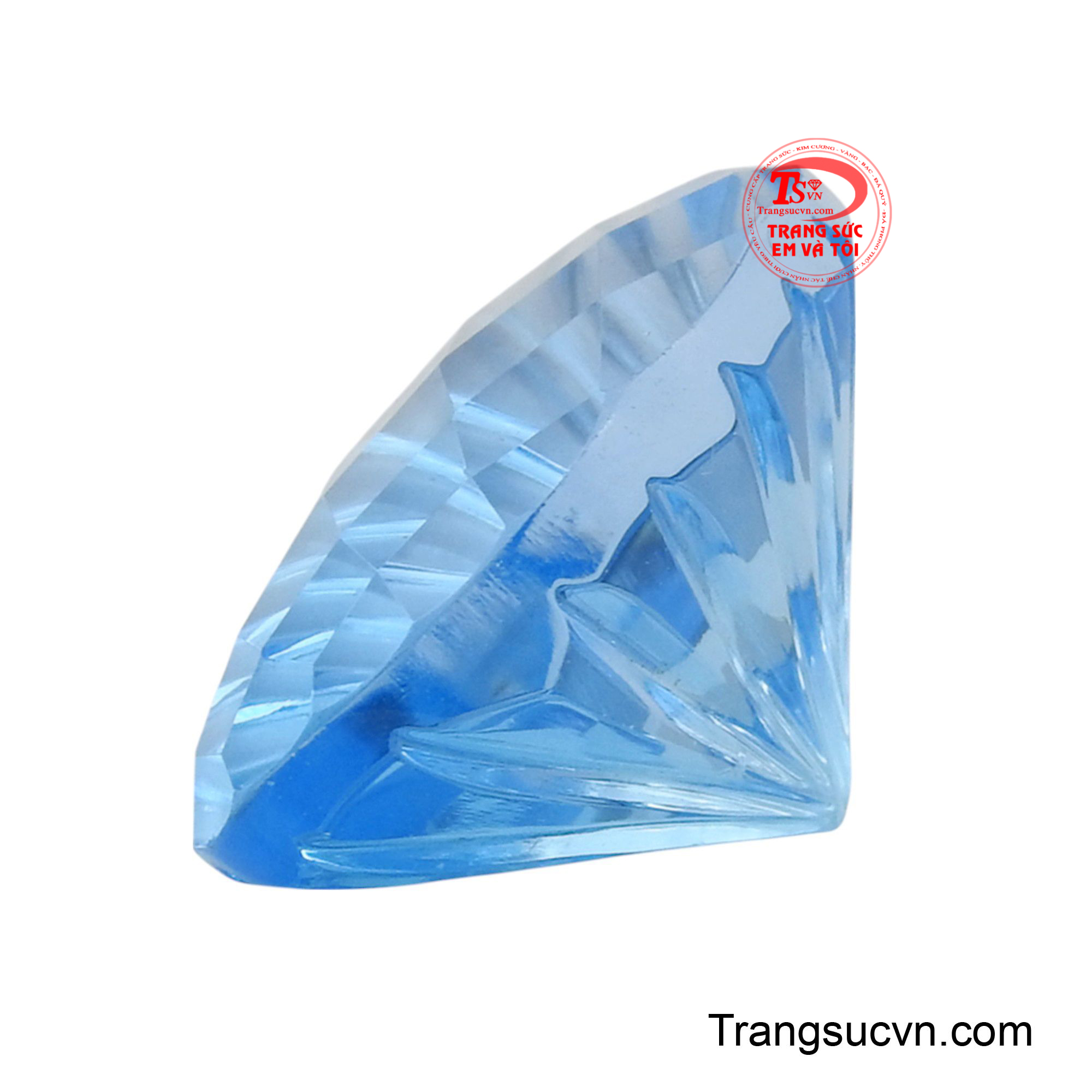 Topaz xanh được mệnh danh là viên đá của những người sinh tháng 12.