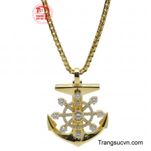 Chính những điều đó đã biến món trang sức này thành tuyên ngôn của người đàn ông hiện đại, tự tin và đầy khát vọng chinh phục.