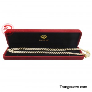 Sản phẩm được giao hàng toàn quốc.