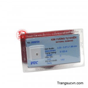 Sự lấp lánh bền bỉ của kim cương thiên nhiên 3.2 ly ép vỉ mang đến sự an tâm tuyệt đối, là lựa chọn lý tưởng cho một tài sản đầu tư và trang sức giá trị.