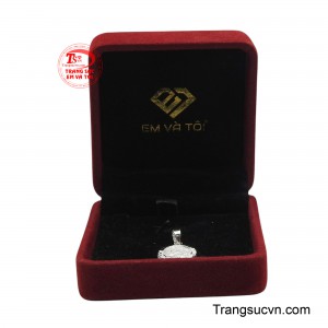 Sản phẩm được giao hàng toàn quốc.