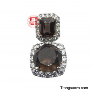 Mặt dây nữ thạch anh khói