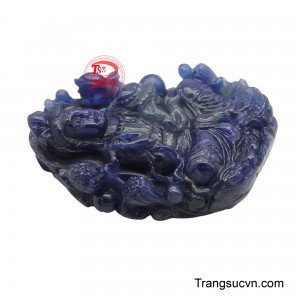 Đeo mặt dây này, ta như được nhắc nhở về việc giữ tâm hồn trong sạch, đoạn trừ phiền não, và hướng đến cuộc sống an lạc, thanh tịnh giữa dòng đời hối hả, phản chiếu ánh sáng của Phật pháp.