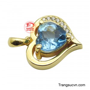 Đeo mặt dây chuyền này còn giúp mang đến hy vọng, sự tươi mới và tích cực trong cuộc sống.