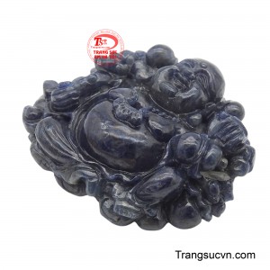 Từng đường nét được điêu khắc tinh xảo, thể hiện sự khéo léo của nghệ nhân, biến tác phẩm thành một vật phẩm phong thủy đẳng cấp.