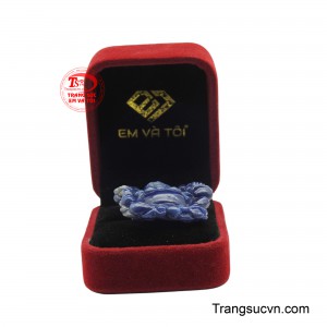 Sản phẩm được giao hàng toàn quốc.