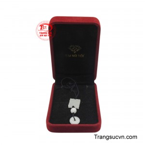 Sản phẩm được giao hàng toàn quốc.