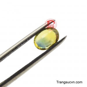 Viên đá này không chỉ là một biểu tượng của sự sang trọng mà còn thể hiện sự khác biệt và gu thẩm mỹ tinh tế.