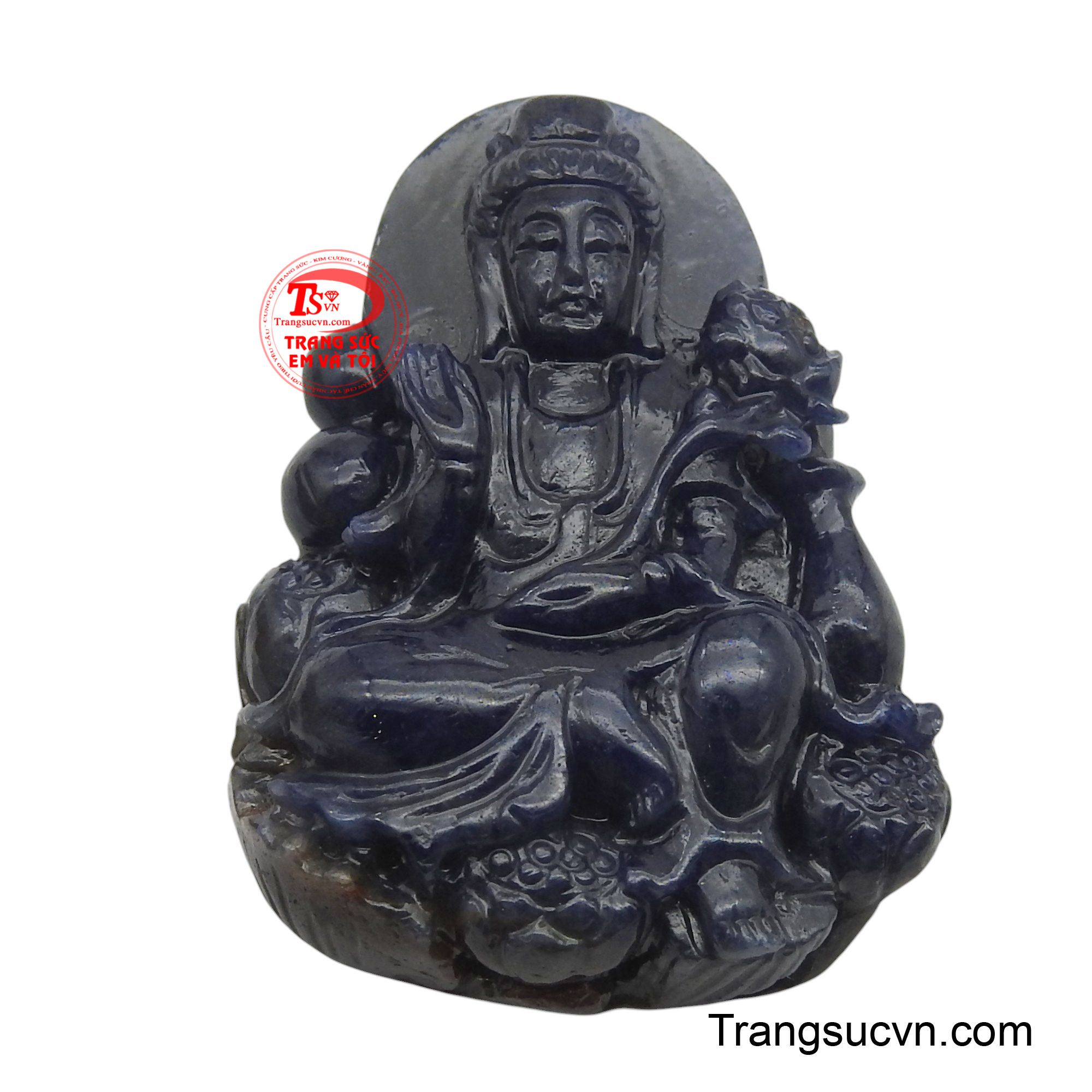 Màu xanh tím huyền bí của sapphire mang đến vẻ đẹp vừa sang trọng vừa thanh tịnh, tượng trưng cho trí tuệ và sự tĩnh tâm.