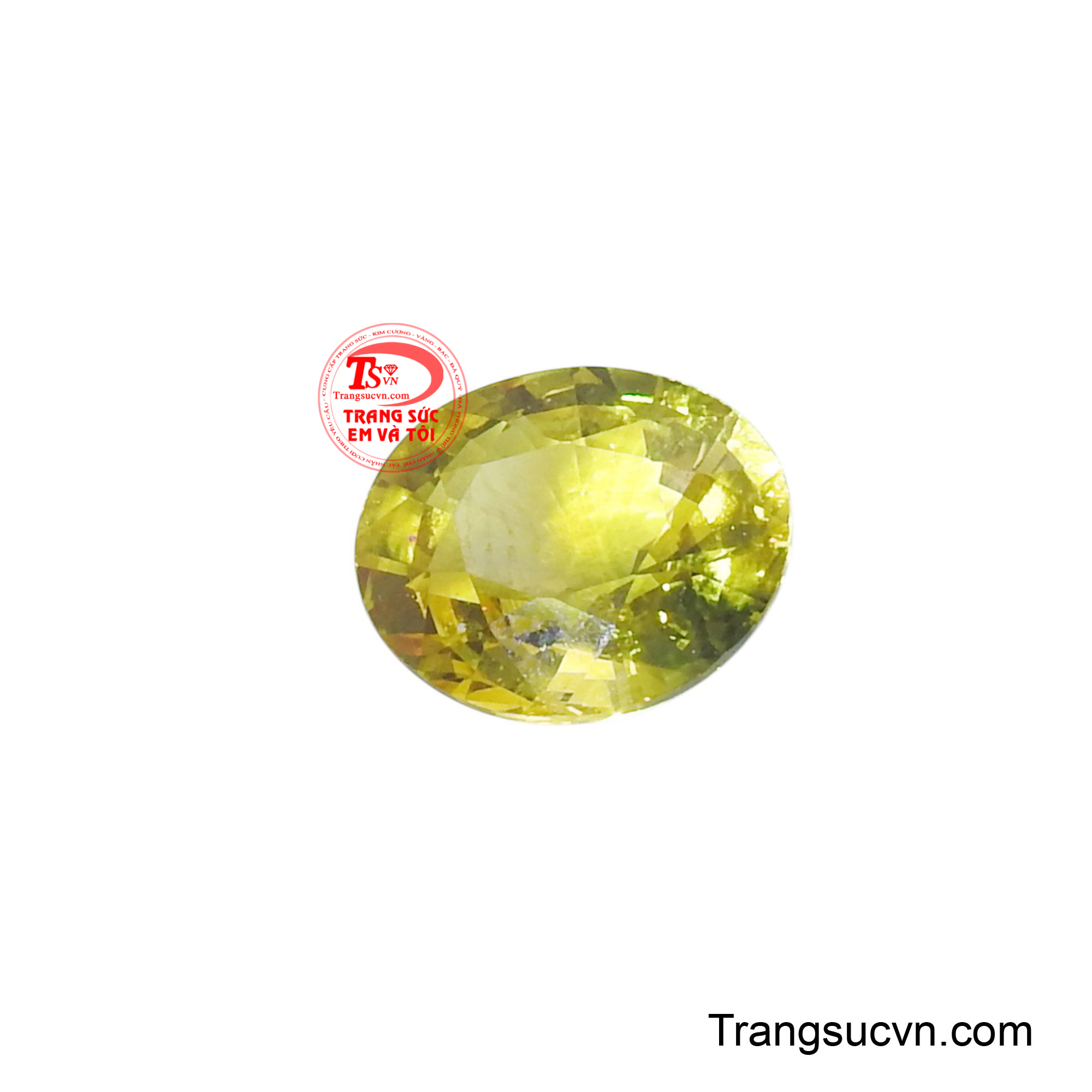 Sapphire- viên đá mệnh Thổ với sắc vàng rực rỡ, lấp lánh tựa ánh mặt trời, là biểu tượng hoàn hảo cho mệnh Thổ.
