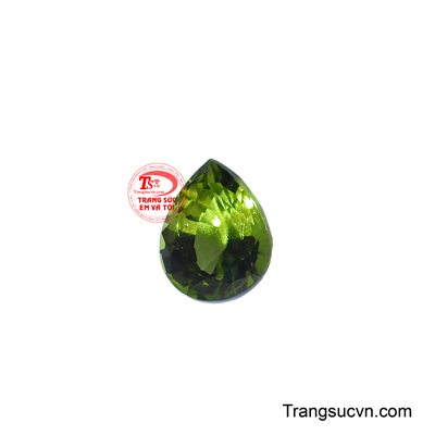 Viên Peridot hưng thịnh tượng trưng cho sự thịnh vượng, may mắn và sự bảo vệ.