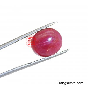 Sự xuất hiện của những ngôi sao 6 cánh lấp lánh đã tạo ra điểm nhấn khiến bất kì ai cũng bị thu hút khi ngắm nhìn những viên đá này.