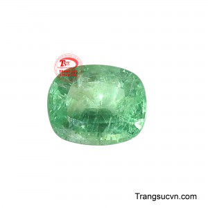 Emeral-viên đá tháng 5 hay còn gọi là ngọc lục bảo, là viên ngọc quý của tháng 5 và là biểu tượng của tình yêu, sự tái sinh và hy vọng.