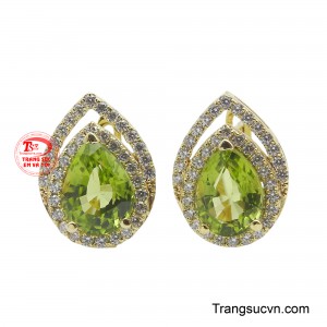 Hoa tai Peridot kiêu sa vàng 10K