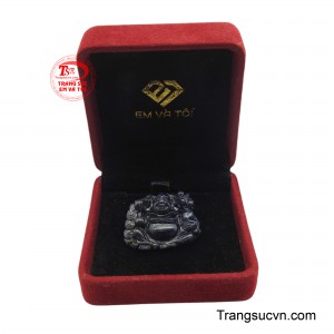 Sản phẩm được giao hàng toàn quốc.