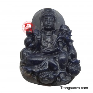 Màu xanh tím huyền bí của sapphire mang đến vẻ đẹp vừa sang trọng vừa thanh tịnh, tượng trưng cho trí tuệ và sự tĩnh tâm.