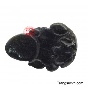 Mặt dây Sapphire này có thể bọc vàng hoặc bọc bạc.