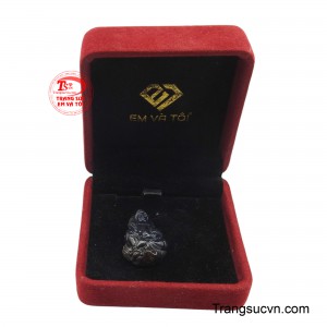 Sản phẩm được giao hàng toàn quốc.