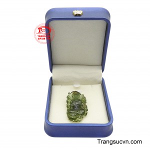 Sản phẩm được giao hàng toàn quốc.