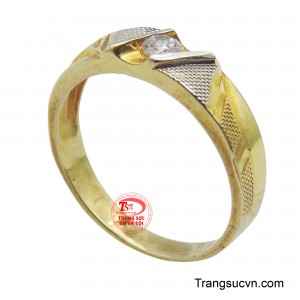 Nhẫn nữ vàng 10k đơn giản là một lựa chọn hoàn hảo cho những ai yêu thích vẻ đẹp tinh tế và thanh lịch. 