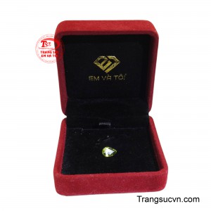 Sản phẩm được giao hàng toàn quốc.