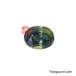 Sapphire- viên đá mệnh Mộc là biểu tượng hoàn hảo cho những người mệnh Mộc, mang theo sức sống mãnh liệt và năng lượng của thiên nhiên. 