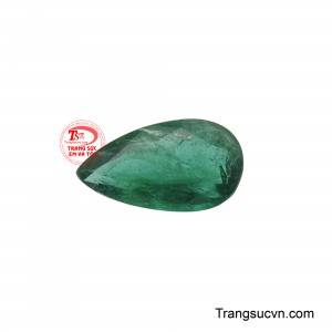 Vẻ đẹp độc đáo này biến Emerald giọt lệ thành lựa chọn hoàn hảo cho những món trang sức tôn vinh sự nữ tính, dịu dàng và mang ý nghĩa của một khởi đầu mới đầy hy vọng.