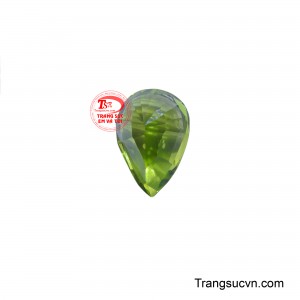 Màu xanh của viên đá tượng trưng cho sự sinh sôi, nảy nở, mang lại nguồn năng lượng dồi dào, giúp người đeo cảm thấy tràn đầy sức sống và tinh thần lạc quan.