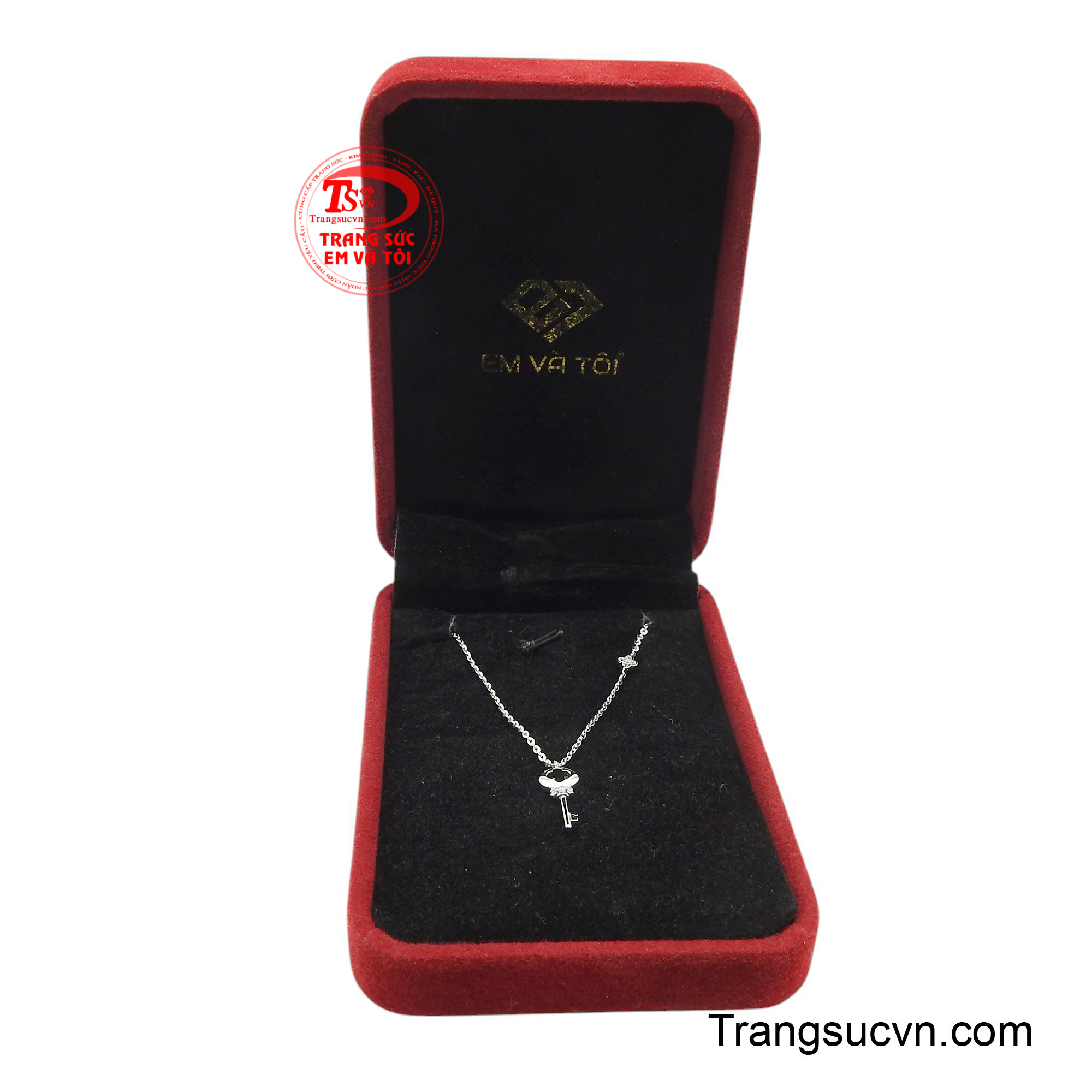 Sản phẩm được giao hàng toàn quốc.