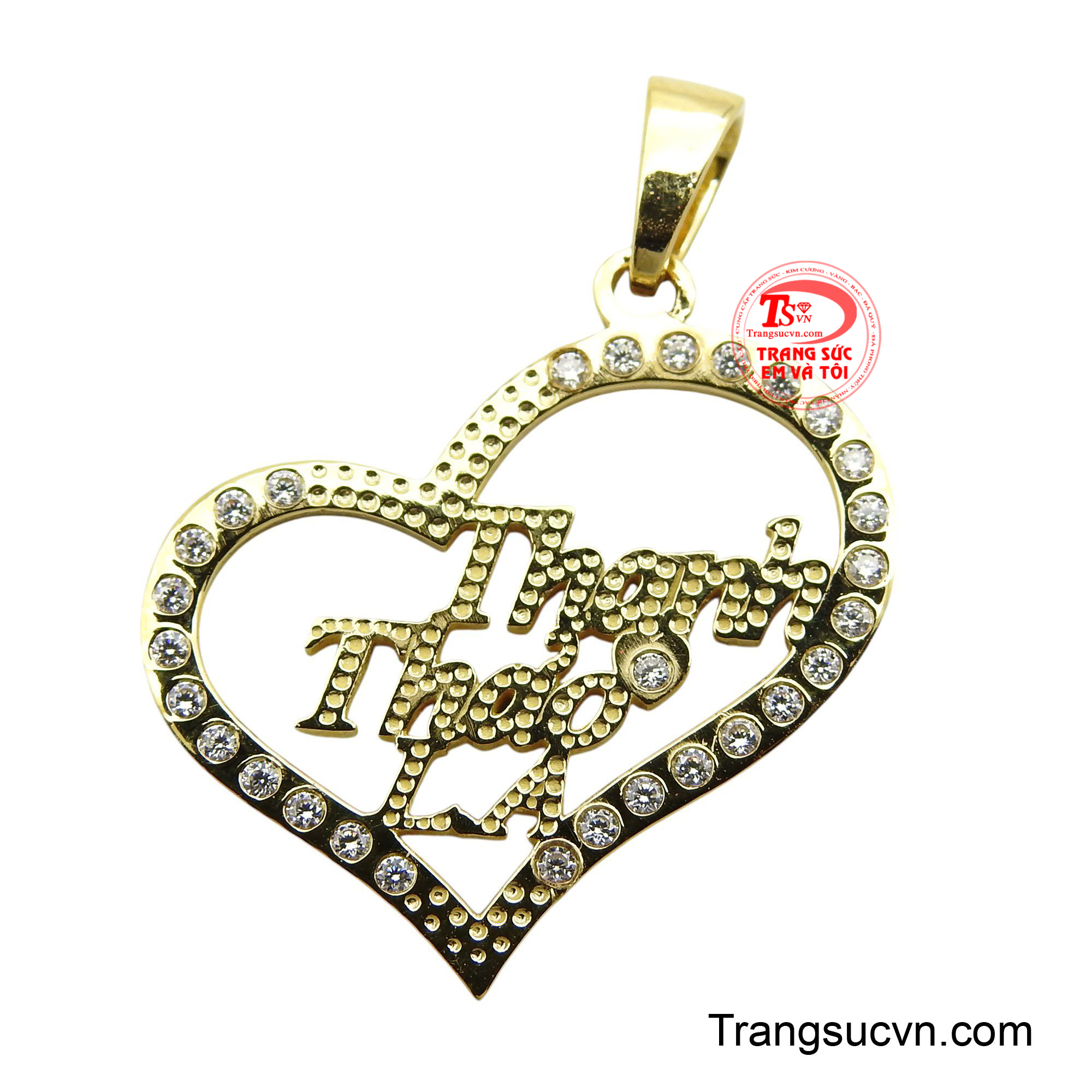 Mặt dây trái tim khắc tên được xem như là những cảm xúc chân thành được gửi gắm trong chiếc mặt dây chuyền độc đáo này.