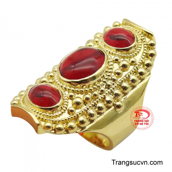 Nhẫn nam vàng 18k bản lĩnh