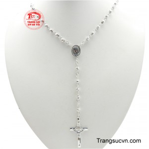 Chuỗi Mân Côi bạc 50 hạt cho nam này là biểu tượng của đức tin và sự kiên định.