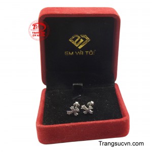 Sản phẩm được giao hàng toàn quốc.